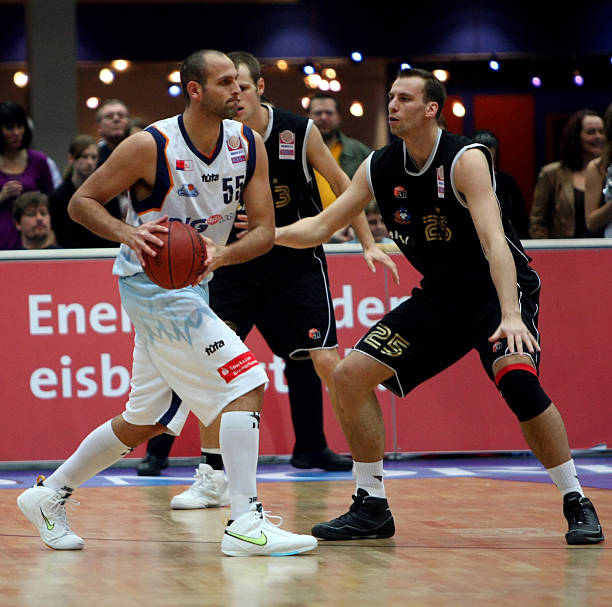 反超利物浦 反超利物浦